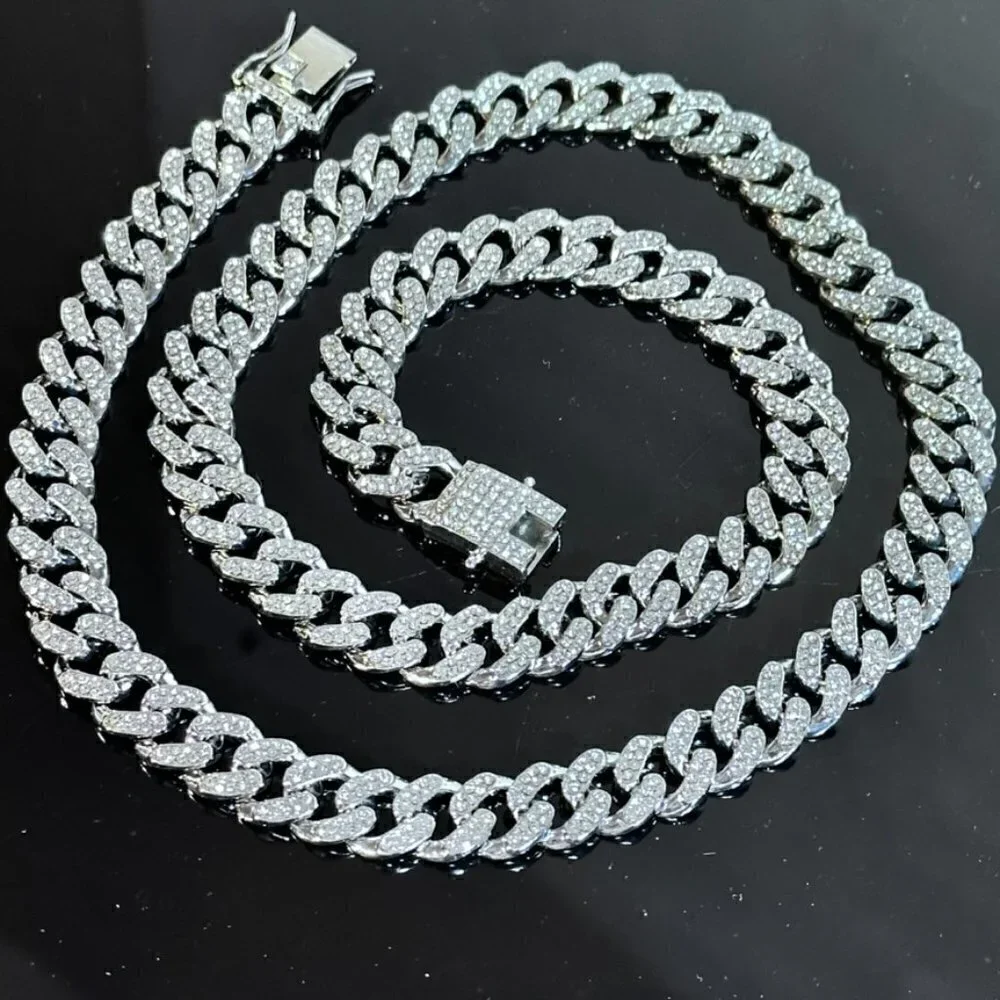 Cuban Link Miami Bling Glittery Silver Unisex necklace Men Women NWT 28